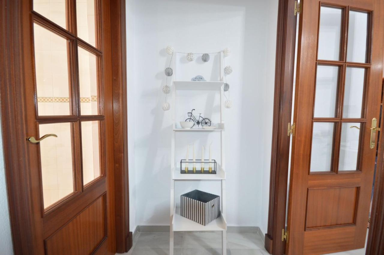 Apartamento Centrico En Conil Con Garaje Conil De La Frontera Ngoại thất bức ảnh